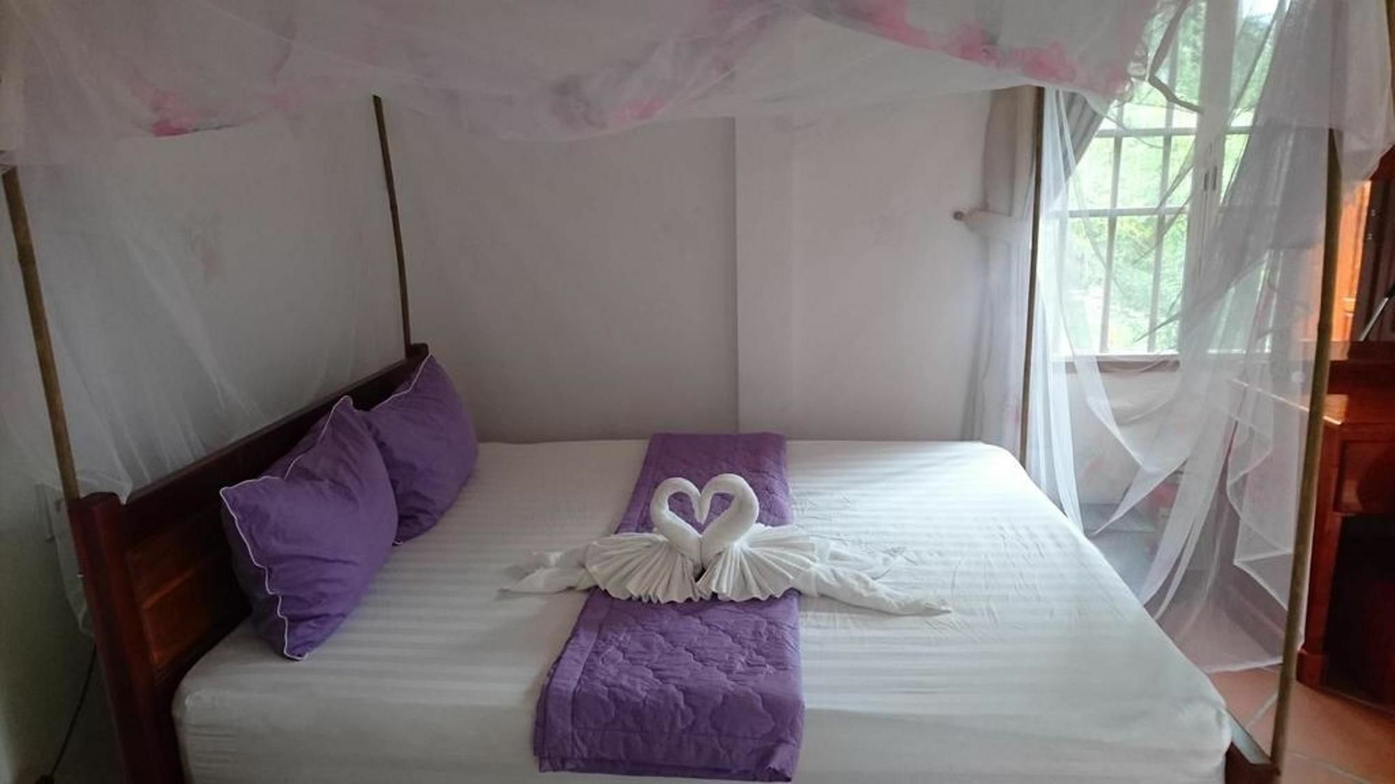 Orchard Fruit Farm Bungalow 두옹 동 외부 사진